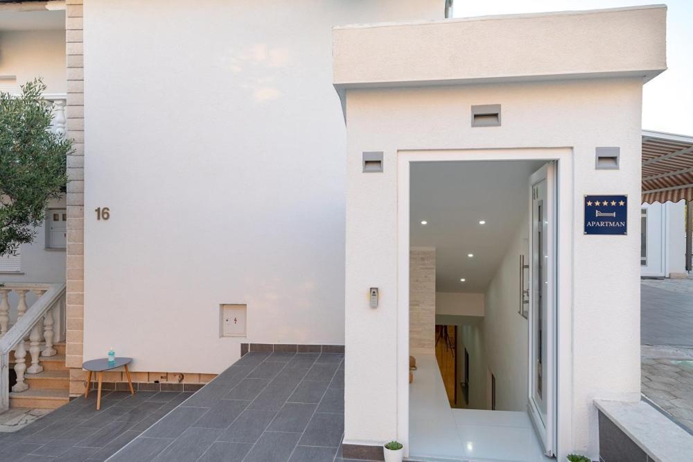 Luxury Apartment Aria Trogir Exterior foto